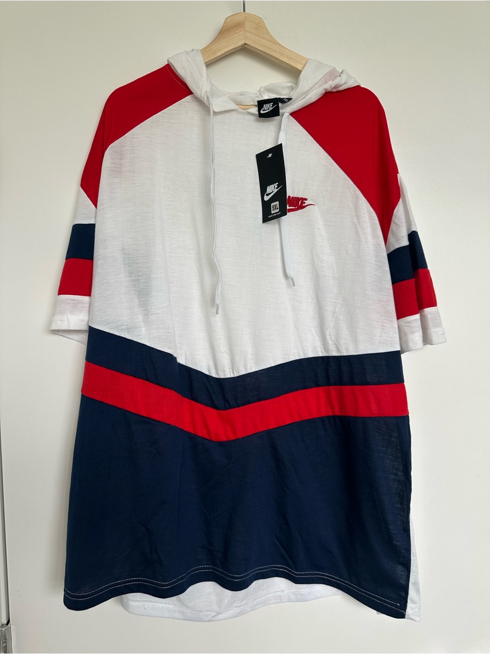 Nike White Red Navy Colorblock Hooded Short Sleeve Top